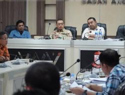 Andi Suharmika Apresiasi Inovasi Layanan Dinsos Makassar dalam Laporan Realisasi APBD 2024