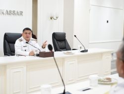 Wali Kota Munafri Arifuddin Instruksikan Penertiban Baliho Ilegal, Wujudkan Kota Bersih dan Estetis